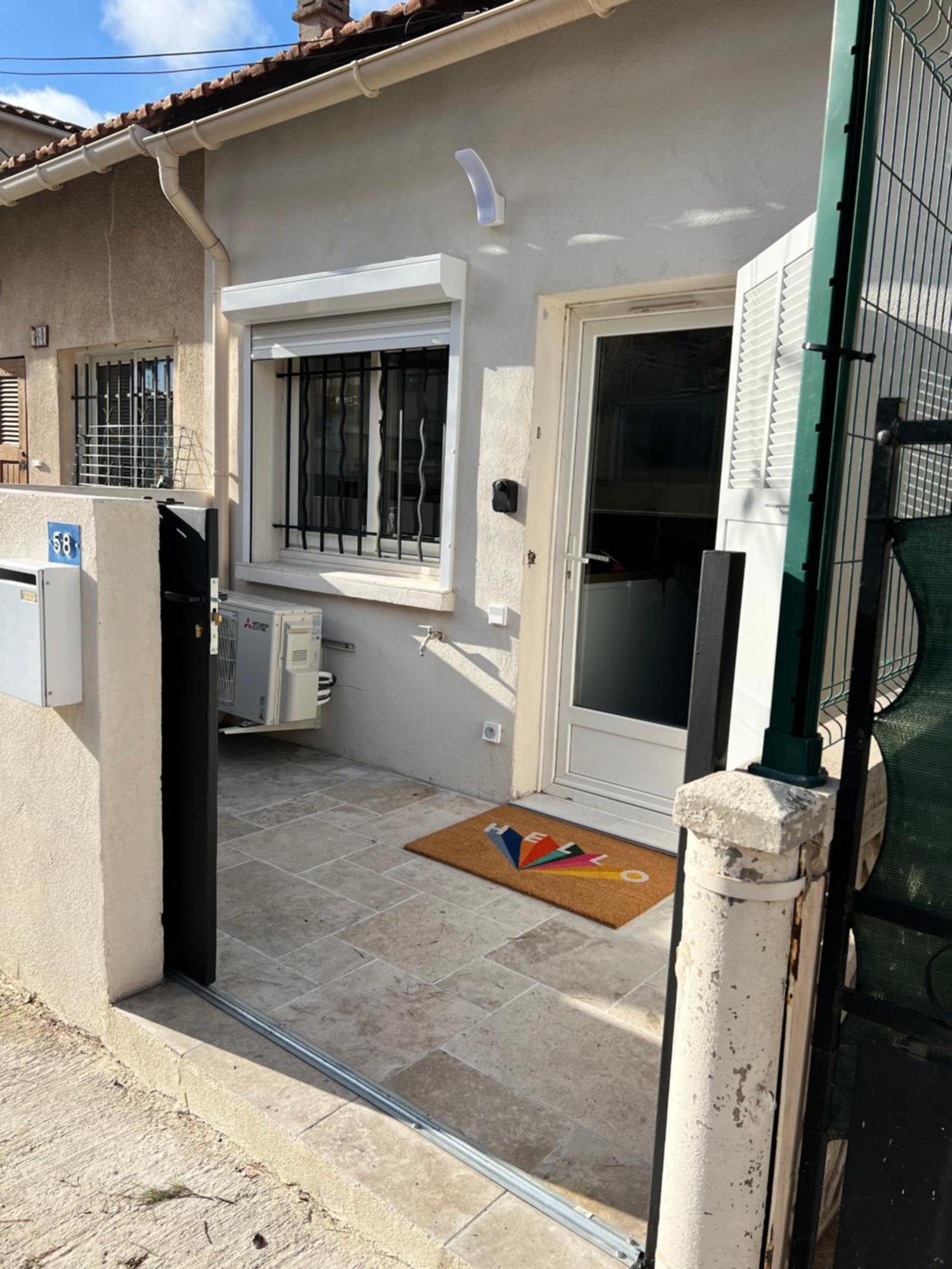 Coquette Maison A 500 M De La Plage Du Verdon A La Couronne Martigues Bagian luar foto